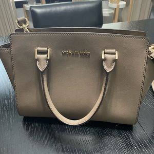 Michael Kors satchel bag - in good condition!